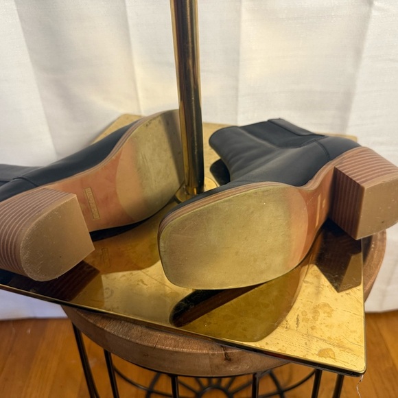 Marc Fisher Black Ankle Boots with Western Flair 6 1/2 - Picture 7 of 8